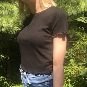 NWOT black ribbed lettuce edge tee